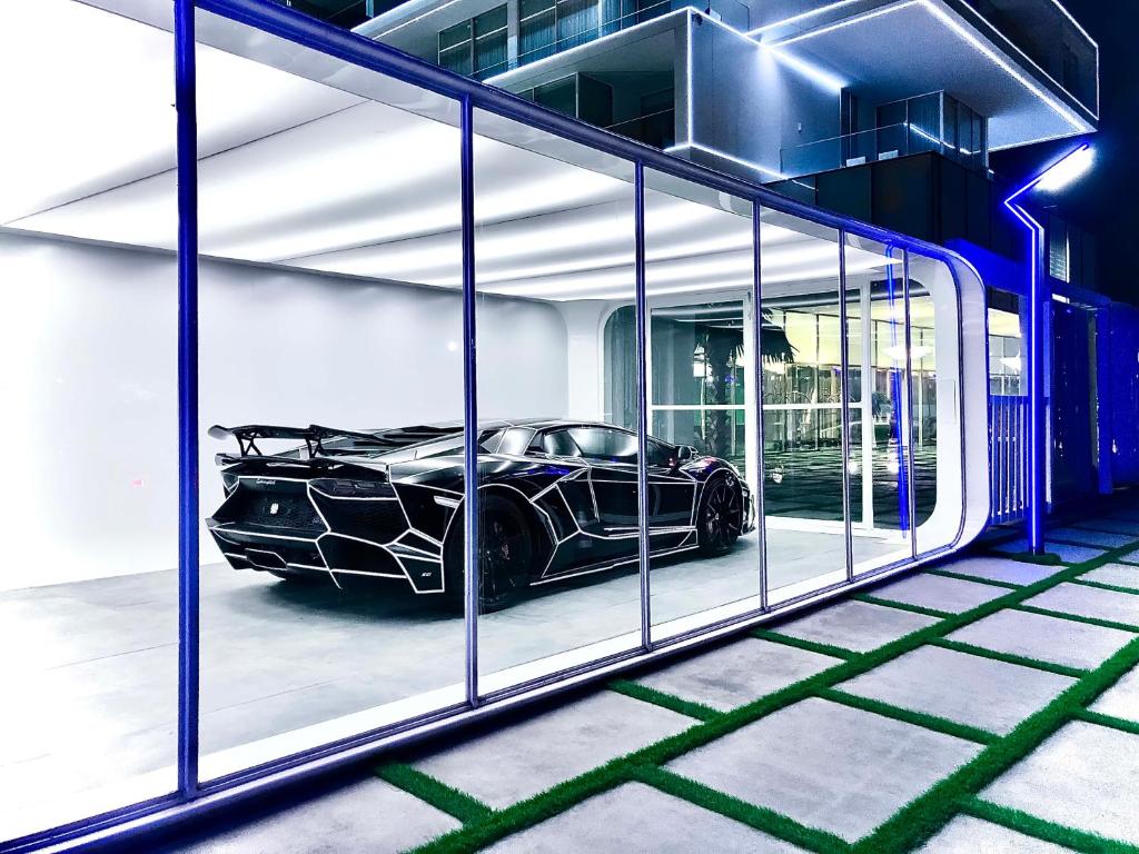 Number One Oxford Street Hotel & Suites - Image 3